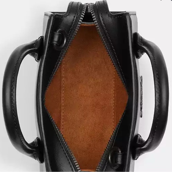 Coach, Andrea Mini - Picture 2 of 3